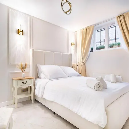Cosy Et Chic Climatise A Montmartre Appartamento Parigi